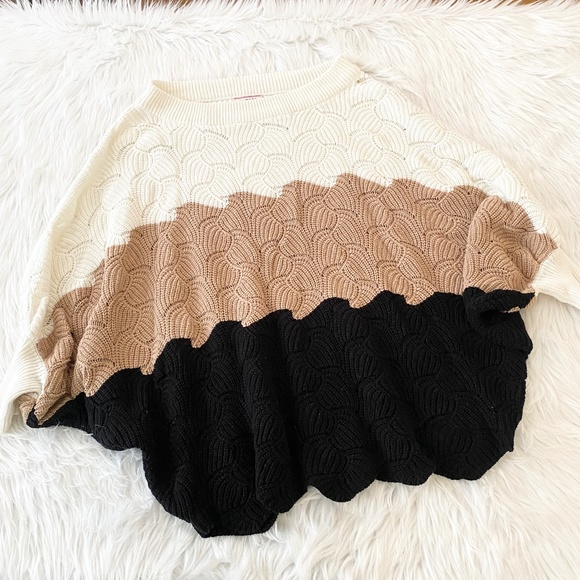 ANDREE BY UNIT Cream, Tan, and Black Sweater - Picture 1 of 3